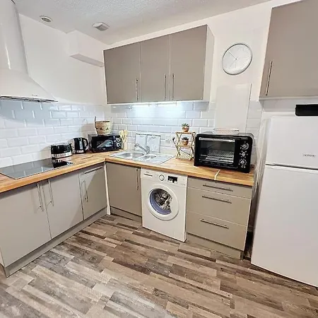 Sejour Confort A 10 Minutes Du Sanctuaire Διαμέρισμα *