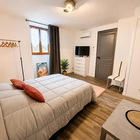 Cocon Pelerin Romantique A Lourdes, Climatise A 10 Min Sanctuaire & Gare Апартаменты