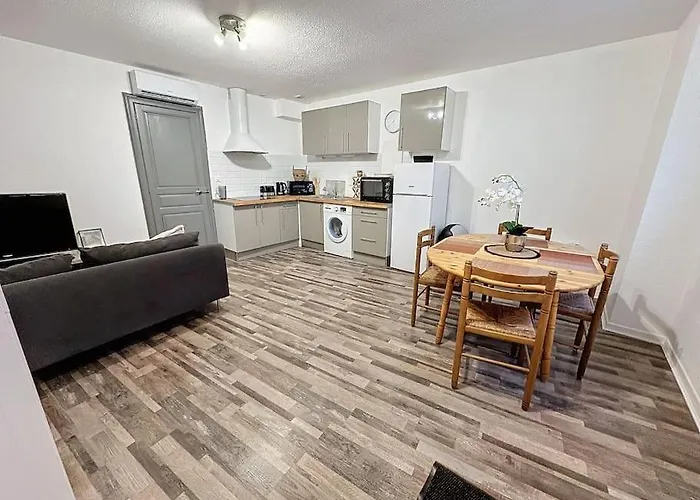 Cocon Pelerin Romantique A Lourdes, Climatise A 10 Min Sanctuaire & Gare Lourdes